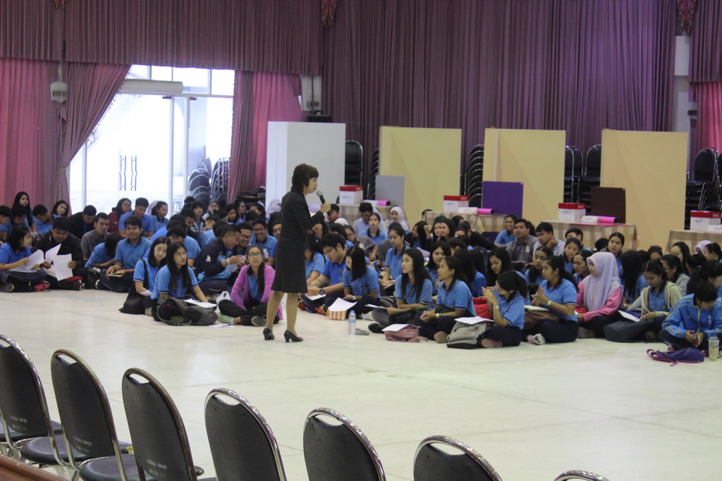 โครงการสัมมนานิสิตหลังปฏิบัติการสอนในสถานศึกษา ประจำปีการศึกษา 2560 สำหรับนิสิตหลักสูตรการศึกษาบัณฑิต (หลักสูตร 5 ปี)