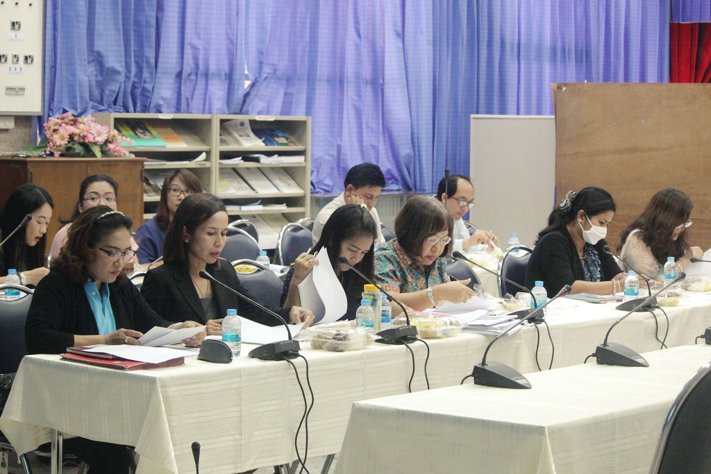 โครงการพัฒนาศักยภาพอาจารย์ : แลกเปลี่ยนเรียนรู้ ประเด็น “การเขียนข้อเสนอโครงการวิจัย/ชุดโครงการวิจัย”