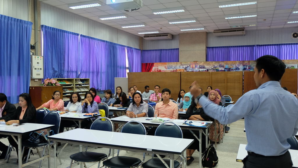 โครงการพัฒนาข้าราชการครูและบุคลากรทางการศึกษาก่อนแต่งตั้งให้มีและเลื่อนเป็นวิทยฐานะชำนาญการพิเศษ รุ่นที่ 108