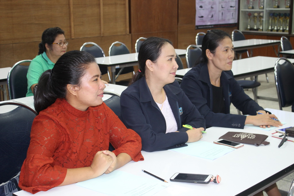 โครงการพัฒนาสมรรถนะวิจัยโดยกระบวนการจัดการเรียนรู้สำหรับพัฒนางานประจำสู่งานวิจัยของบุคลากรสายสนับสนุนคณะศึกษาศาสตร์