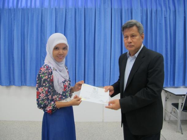 โครงการพัฒนาข้าราชการครูและบุคลากรทางการศึกษา วิทยฐานะครูชำนาญการพิเศษ รุ่นที่ 75