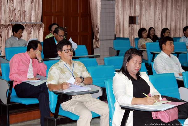 อธิการบดีพบคณะศึกษาศาสตร์