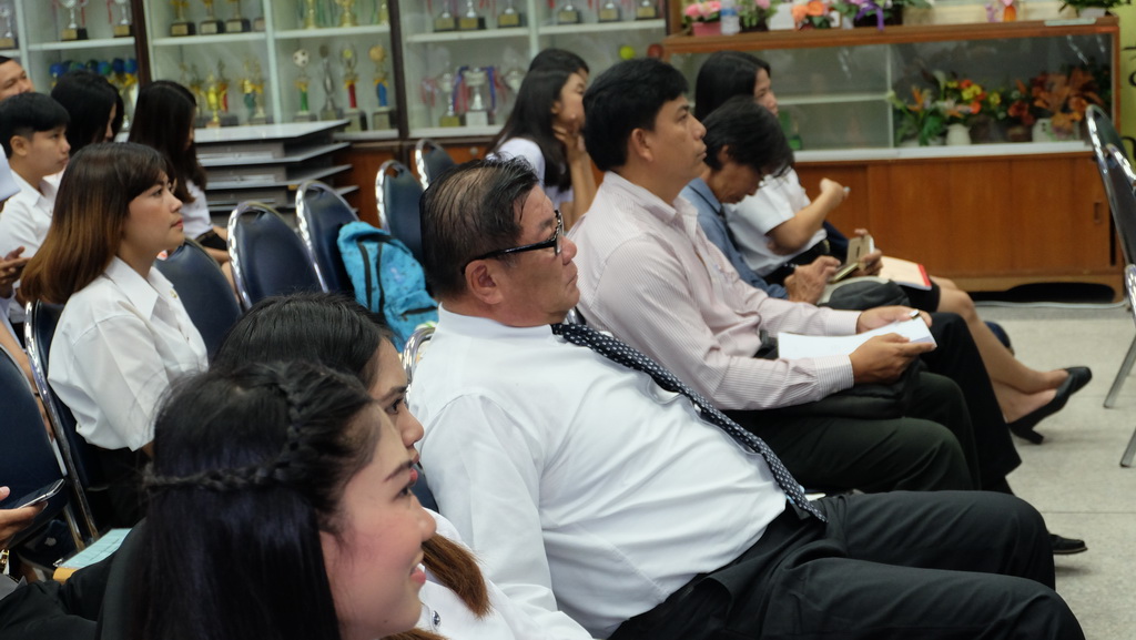 โครงการสัมมนาหลักฝึกปฏิบัติการวิชาชีพ นิสิตวิชาเอกเทคโนโลยีและสื่อสารการศึกษา