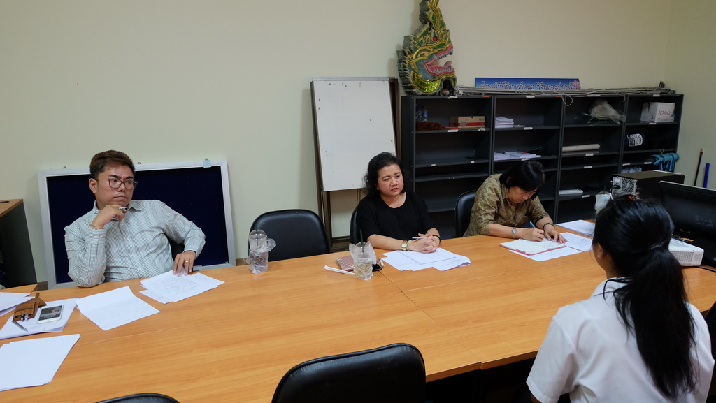 การสอบสัมภาษณ์นิสิตโครงการส่งเสริมและพัฒนาศักยภาพของนิสิตและบุคลากรกับสถาบันอุดมศึกษาในต่างประเทศ “SEED 2018”