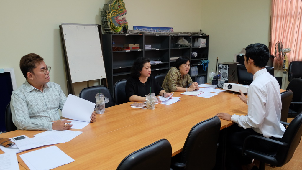 การสอบสัมภาษณ์นิสิตโครงการส่งเสริมและพัฒนาศักยภาพของนิสิตและบุคลากรกับสถาบันอุดมศึกษาในต่างประเทศ “SEED 2018”