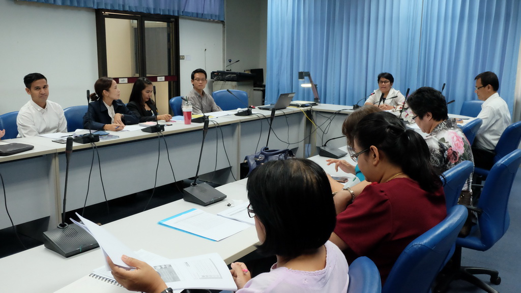 โครงการพัฒนาศักยภาพบุคลากร : แลกเปลี่ยนเรียนรู้ประเด็น “การเขียนเค้าโครงการวิจัย/ชุดโครงการวิจัย” และ “การจัดทำแผนงานวิจัยแบบบูรณาการการศึกษา”