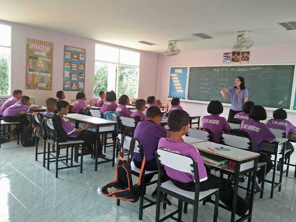 การนิเทศติดตามและประเมินผลการสอนของ “โครงการพัฒนาศักยภาพโรงเรียนในพระราชดำริและโรงเรียนขาดแคลนในเขตพื้นที่การศึกษา 4 จังหวัดภาคใต้”