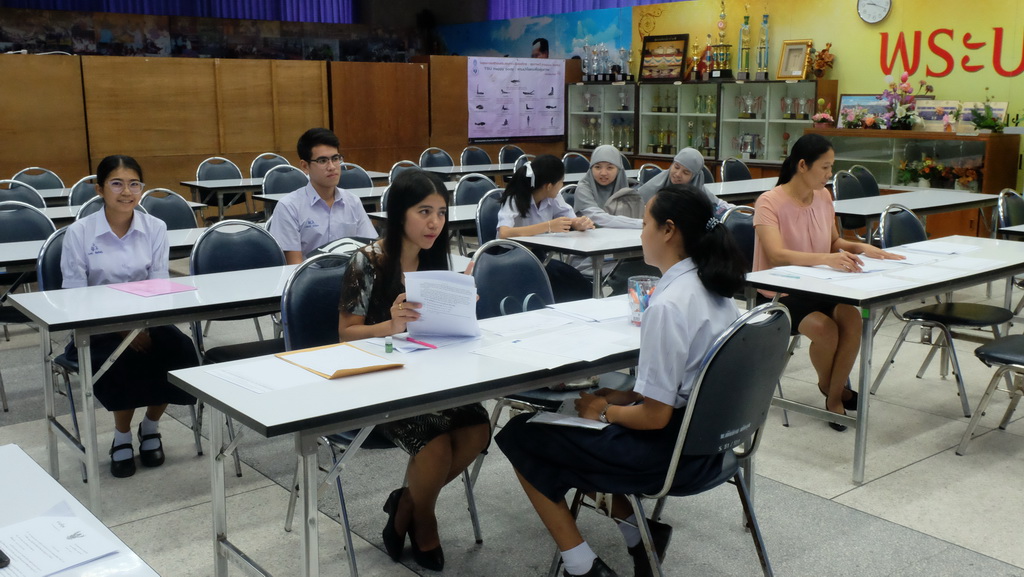 รายงานตัวผู้ผ่านการคัดเลือกเข้าร่วมโครงการผลิตครูเพื่อพัฒนาท้องถิ่น ประจำปีการศึกษา 2561 เพื่อเข้าศึกษาหลักสูตรวิชาชีพครูระดับปริญญาตรี (5ปี) เพิ่มเติม