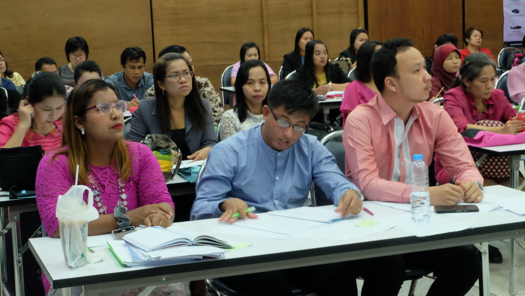โครงการพัฒนาข้าราชการครูและบุคลากรทางการศึกษาก่อนแต่งตั้งให้มีและเลื่อนเป็นวิทยฐานะชำนาญการพิเศษ รุ่นที่ 115
